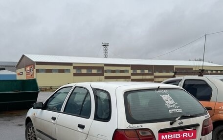 Nissan Almera, 1997 год, 310 000 рублей, 3 фотография