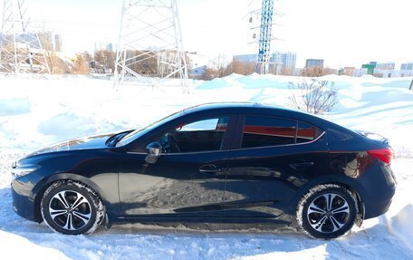 Mazda 3, 2017 год, 2 200 000 рублей, 8 фотография