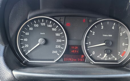 BMW 1 серия, 2008 год, 750 000 рублей, 16 фотография