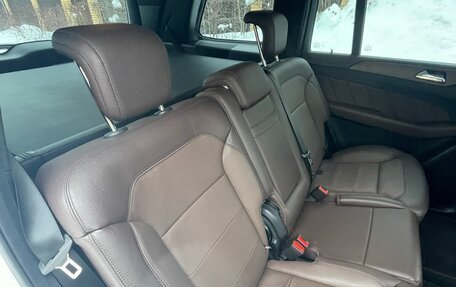 Mercedes-Benz GL-Класс, 2015 год, 4 000 000 рублей, 34 фотография