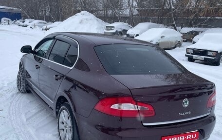 Skoda Superb III рестайлинг, 2011 год, 1 200 000 рублей, 3 фотография