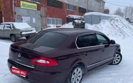 Skoda Superb III рестайлинг, 2011 год, 1 200 000 рублей, 4 фотография