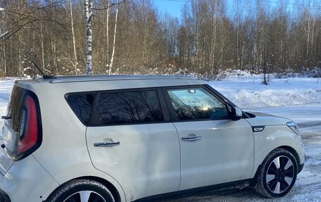 KIA Soul II рестайлинг, 2017 год, 1 300 000 рублей, 5 фотография