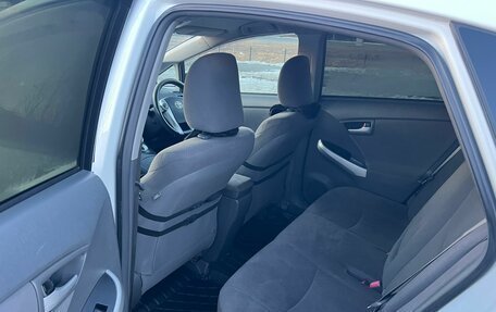 Toyota Prius, 2010 год, 1 279 000 рублей, 11 фотография