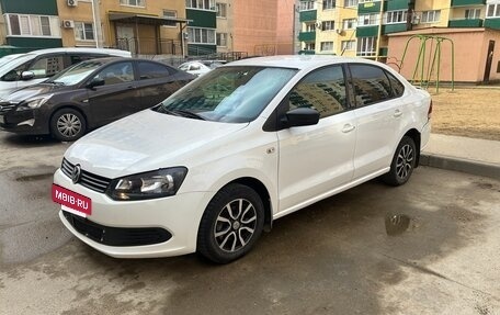 Volkswagen Polo VI (EU Market), 2012 год, 579 000 рублей, 2 фотография