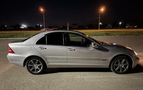 Mercedes-Benz C-Класс, 2003 год, 480 000 рублей, 10 фотография
