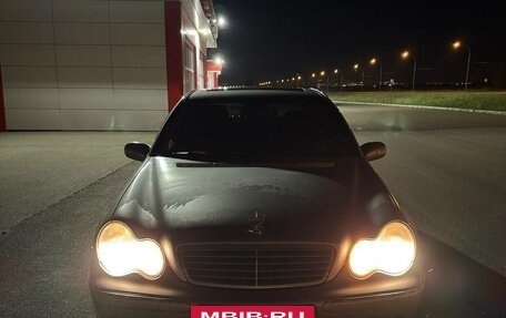 Mercedes-Benz C-Класс, 2003 год, 480 000 рублей, 11 фотография