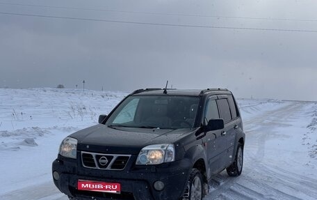 Nissan X-Trail, 2003 год, 650 000 рублей, 1 фотография
