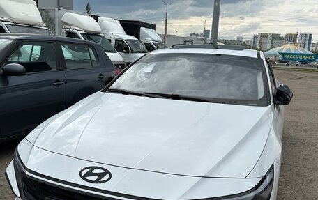 Hyundai Elantra, 2024 год, 2 150 000 рублей, 11 фотография