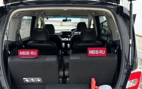 Honda Freed I, 2014 год, 1 300 000 рублей, 10 фотография