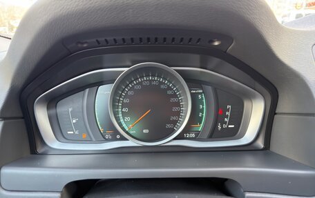 Volvo XC70 II рестайлинг, 2014 год, 1 695 000 рублей, 33 фотография