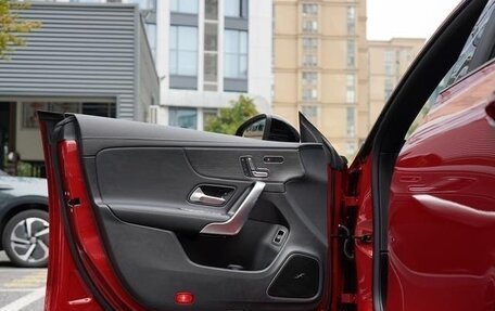 Mercedes-Benz CLA, 2024 год, 5 700 000 рублей, 21 фотография