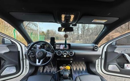 Mercedes-Benz A-Класс, 2022 год, 1 672 000 рублей, 7 фотография