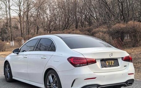 Mercedes-Benz A-Класс, 2022 год, 1 672 000 рублей, 4 фотография