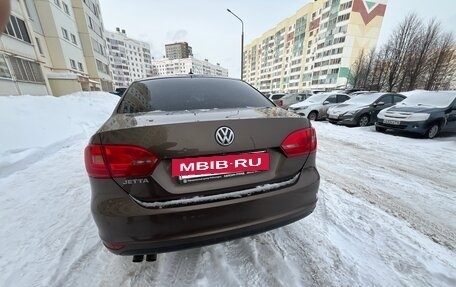 Volkswagen Jetta VI, 2013 год, 880 000 рублей, 4 фотография