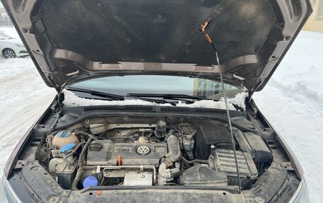 Volkswagen Jetta VI, 2013 год, 880 000 рублей, 11 фотография