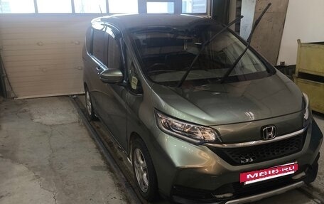 Honda Freed II, 2021 год, 2 250 000 рублей, 2 фотография