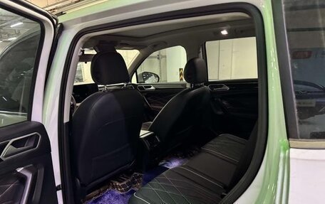 Volkswagen Tiguan II, 2022 год, 2 200 000 рублей, 8 фотография