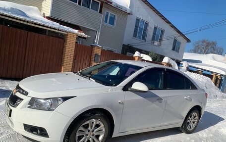 Chevrolet Cruze II, 2012 год, 750 000 рублей, 3 фотография