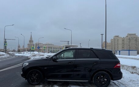 Mercedes-Benz M-Класс, 2012 год, 1 890 000 рублей, 3 фотография