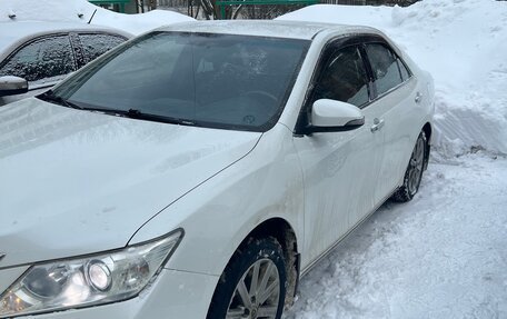 Toyota Camry, 2012 год, 1 800 000 рублей, 2 фотография