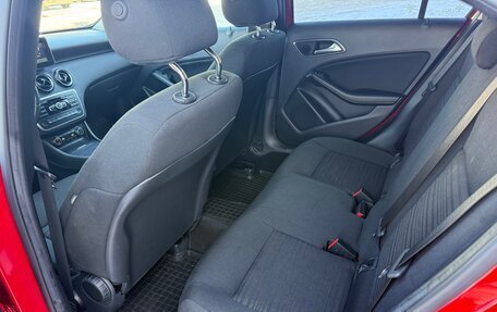 Mercedes-Benz A-Класс, 2015 год, 1 490 000 рублей, 15 фотография