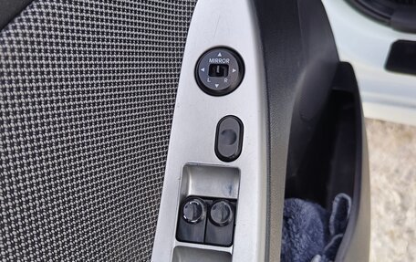 Hyundai Solaris II рестайлинг, 2011 год, 360 000 рублей, 7 фотография