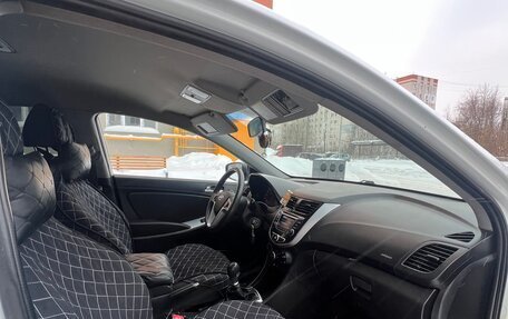 Hyundai Solaris II рестайлинг, 2013 год, 550 000 рублей, 12 фотография