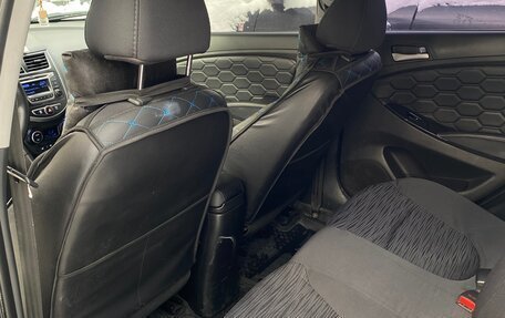 Hyundai Solaris II рестайлинг, 2015 год, 850 000 рублей, 7 фотография