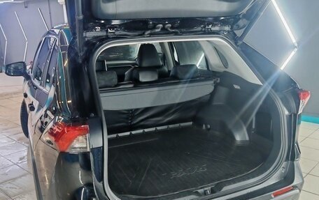 Toyota RAV4, 2021 год, 3 150 000 рублей, 8 фотография