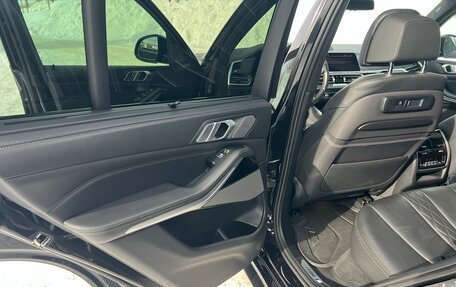 BMW X5, 2018 год, 7 000 000 рублей, 28 фотография