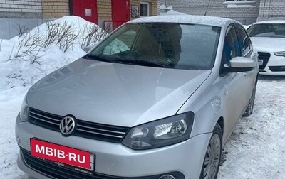 Volkswagen Polo VI (EU Market), 2012 год, 550 000 рублей, 1 фотография