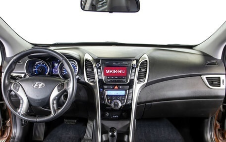 Hyundai i30 II рестайлинг, 2012 год, 1 268 000 рублей, 10 фотография