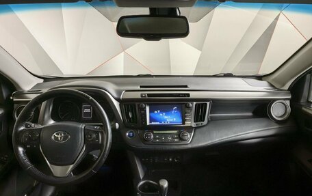 Toyota RAV4, 2017 год, 2 195 000 рублей, 14 фотография