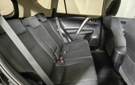 Toyota RAV4, 2017 год, 2 195 000 рублей, 16 фотография