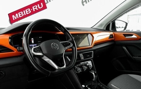 Volkswagen Taos, 2021 год, 2 685 000 рублей, 11 фотография