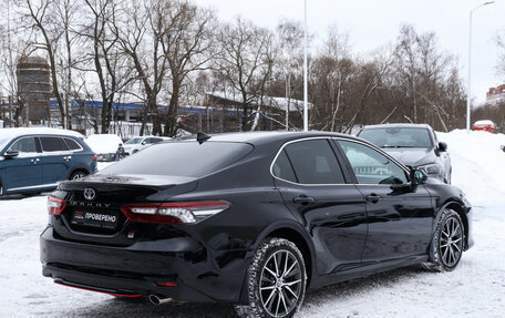 Toyota Camry, 2021 год, 3 570 000 рублей, 5 фотография