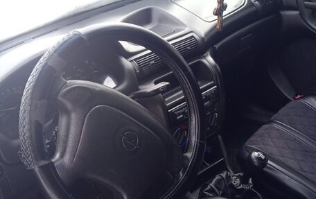 Opel Astra F, 1998 год, 90 000 рублей, 4 фотография