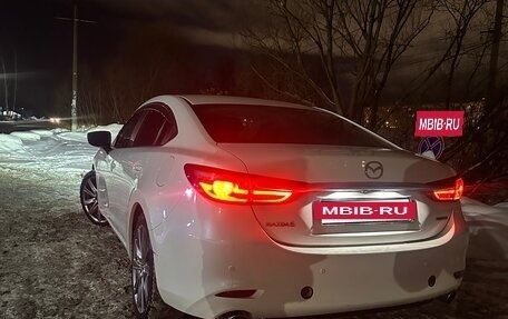 Mazda 6, 2022 год, 2 800 000 рублей, 3 фотография