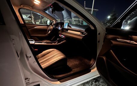 Mazda 6, 2022 год, 2 800 000 рублей, 13 фотография