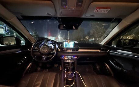 Mazda 6, 2022 год, 2 800 000 рублей, 10 фотография