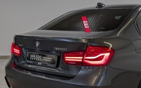 BMW 3 серия, 2018 год, 3 200 000 рублей, 27 фотография