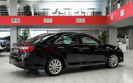 Toyota Camry, 2013 год, 1 450 000 рублей, 2 фотография