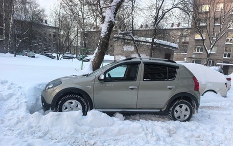 Renault Sandero I, 2012 год, 700 000 рублей, 1 фотография