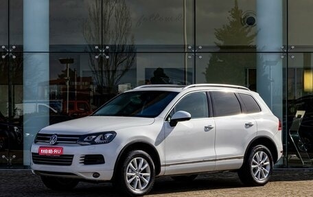 Volkswagen Touareg III, 2012 год, 1 995 000 рублей, 1 фотография