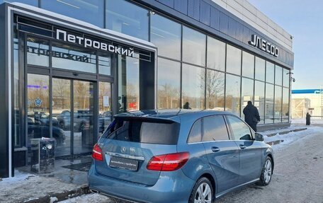 Mercedes-Benz B-Класс, 2015 год, 1 790 000 рублей, 6 фотография