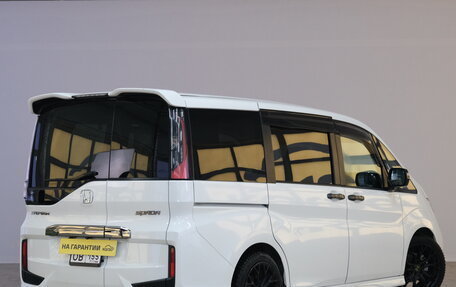 Honda Stepwgn IV, 2016 год, 1 999 000 рублей, 7 фотография