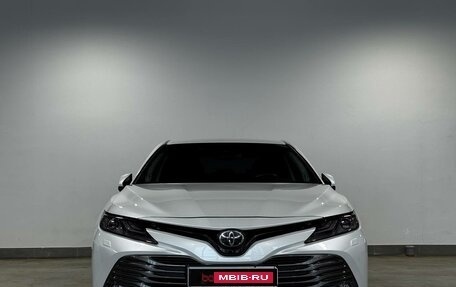 Toyota Camry, 2019 год, 2 690 000 рублей, 2 фотография