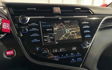 Toyota Camry, 2019 год, 2 690 000 рублей, 15 фотография