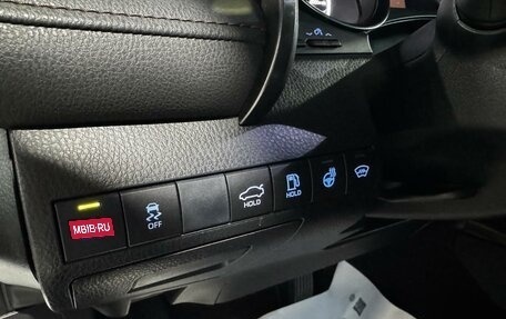 Toyota Camry, 2019 год, 2 690 000 рублей, 11 фотография